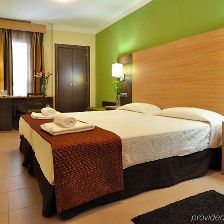 Hostal Ballesta Madrid Exterior photo